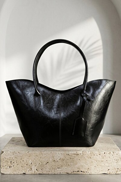 InStyle Black Women's Hand and Shoulder Bag with Belt Detail
