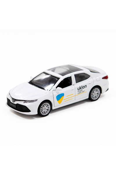 Noname Macheta Toyota Camry Uklon alba TechnoDrive