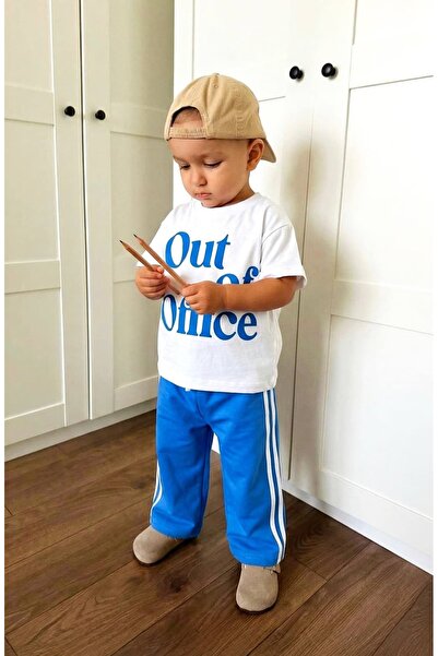 Pinkitokids Σετ μπλουζάκι με στάμπα και ριγέ φόρμα για αγόρια