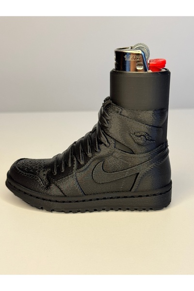 Nomika Design Sneaker Tasarımlı Maxi Çakmak Kılıfı + Hediye Çakmak | Hediyeli...