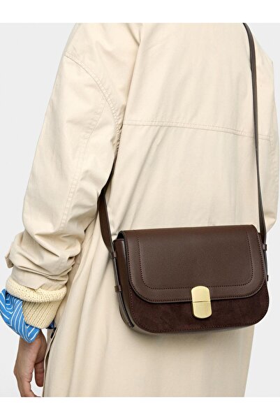 PARFOIS Kadın Kapaklı Deri Efektli Çapraz Çanta