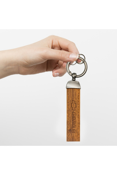 Chevrolet Leather Car Keychain with Metal Ring, 360° Rotating Key Holder for ...