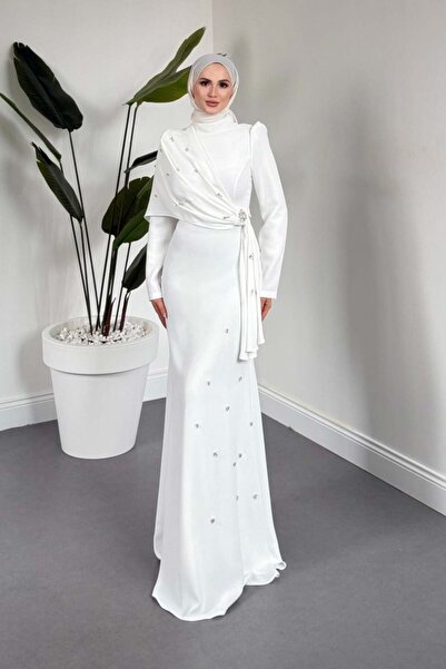 MERVEN AKYÜZ Elowenn Pearl Tek Omuz Pelerinli Abiye Beyaz
