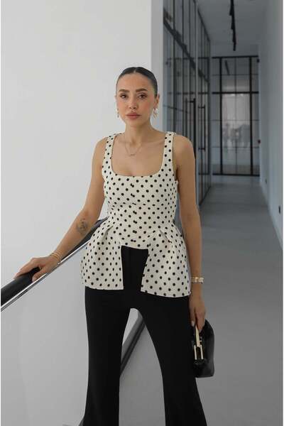 Havoş Ecru Peplum Detailed Polka Dot Blouse