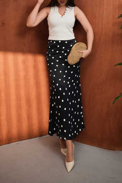 Hisleria Fusta lungă de damă cu model cu buline, din satin de viscoză, cu tal...