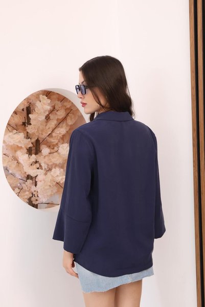 FAMODA Kadın Slim Fit Dar Kesim Vücuda Oturan Uzun Kollu Koyu Mavi Gömlek