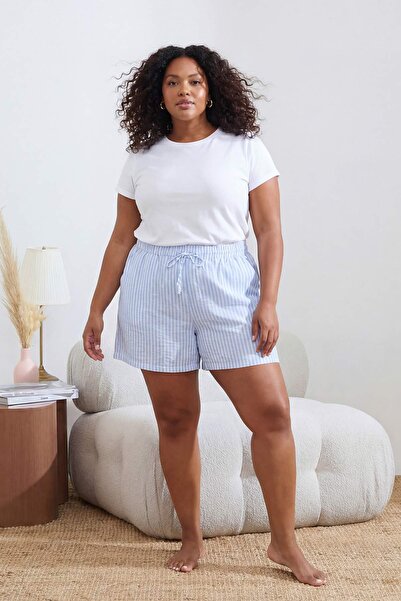 Trendyol Curve Μπλε ριγέ σορτς-παντελόνια σε πακέτο υφαντά μεγάλου μεγέθους π...