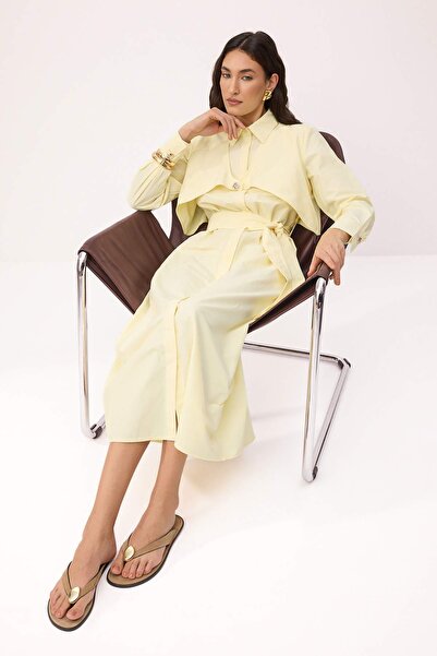Trendyol Modest فستان تيشرت قطني مسطح غير مبطن باللون الأصفر الفاتح TCTSS26EB...