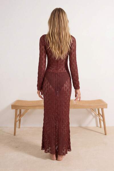 Trendyol Collection Rochie de plajă maxi tricotată bordeaux cu detalii acceso...