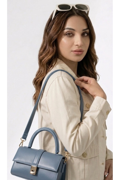 Pera Collection حقيبة كتف وحقيبة يد نسائية باللون الأزرق