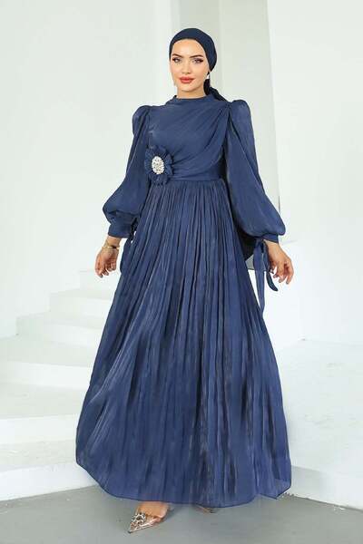 Olcay Pilise ve Taşlı Broş Detaylı Yoyo İpek Tesettür Abiye Elbise K. İNDİGO ...