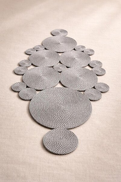 Naspar غطاء طاولة متعدد الاستخدامات من سيلفر رنر، غطاء طاولة القهوة، غطاء الك...