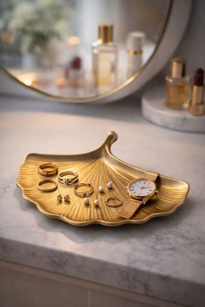 Lydia Accessory Altın Renk Yelpaze Yaprak Formunda Dekoratif Tepsi – Modern M...