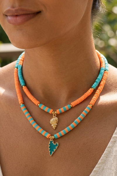 PETEK AKSESUAR مجموعة من 2 قلادة بلح البحر على شكل قلب فيمو برتقالي فيروزي