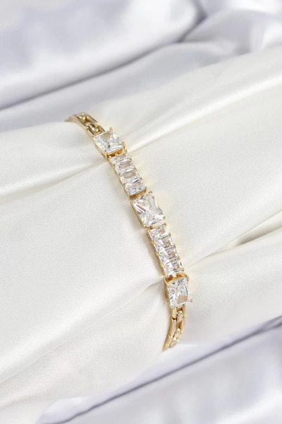 Skygo Xuping Pirinç Parçalı Su Yolu Model Gold Renk Kadın Bileklik - TJ-BB7482