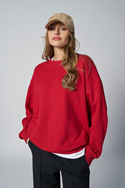 bilcee Peak Women's Red Oversize Crew Neck Basic Sweatshirt 7015