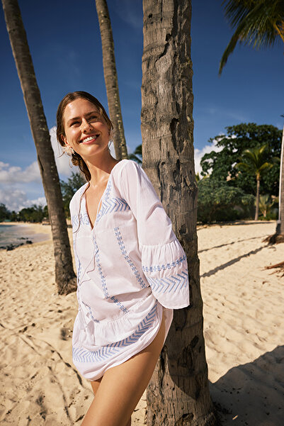 Penti Λευκό φόρεμα Ρούντι