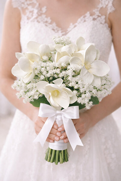 ecrella Lüks Beyaz Manolya Gelin Buketi – 6/7 Dal Cipso Detaylı Yapay Çiçek D...