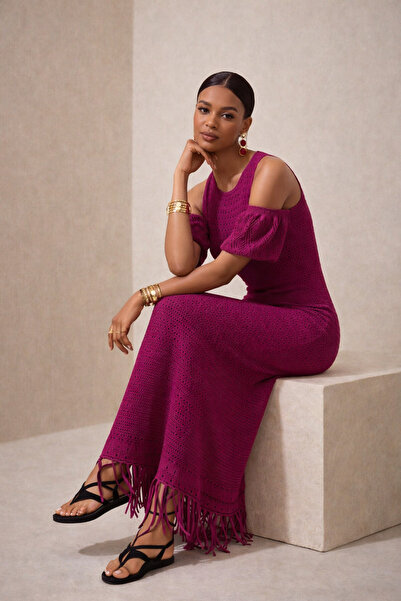 Lijuri Rochie tricotată cu ciucuri și detaliu pe umăr, cu volan, 2862