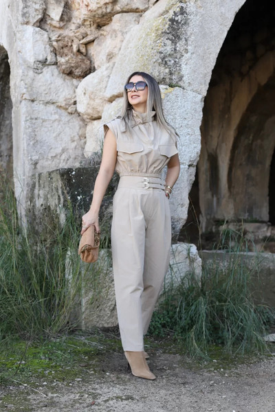 bytugcekaya Set bluză elastică cu detaliu cataramă bej