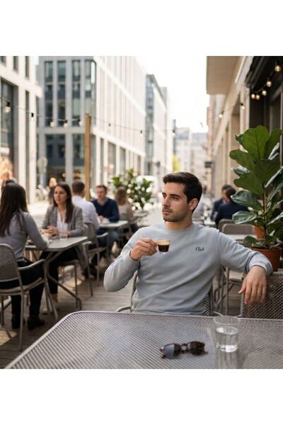 URUMDAY Men's Compact Crew Neck Sweatshirt