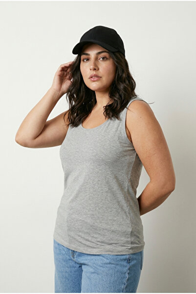 Stil Diva Tricou de bază cu mâneci zero de mărime mare 1097164