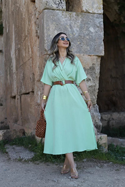 bytugcekaya Yeşil Keten Kruvaze Kemerli Standart Beden Elbise