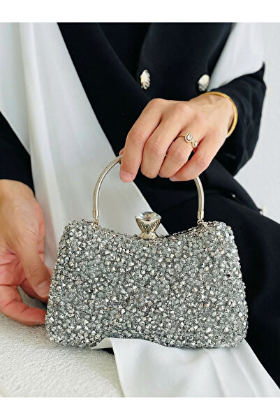 Çanta Trend İri Kristal Taşlı El Ve Uzun Zincir Askılı Kadın Gümüş Abiye Çanta