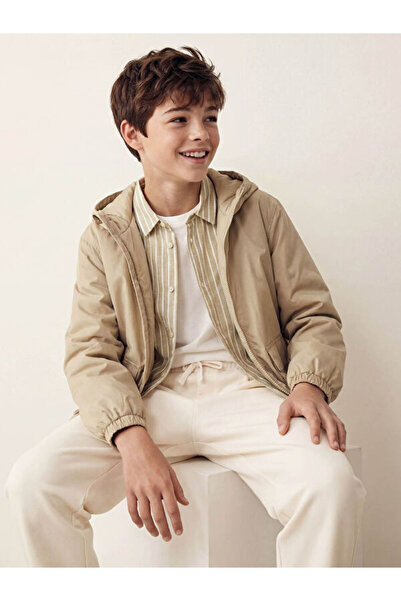 LC Waikiki Rmz Gi̇yi̇m Farkiyla Water Repellent Hooded Boy's Coat