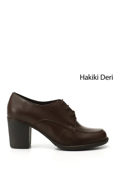 GÖNDERİ(R) حذاء نسائي بني عتيق برباط وكعب متوسط سميك من الجلد الأصلي