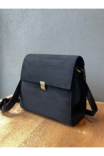 na nura collection Μαύρη γυναικεία τσάντα ώμου με κάλυμμα από σουέντ