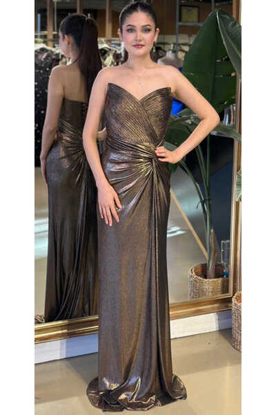 Abiyeniall Bakır Straplez Yaka Sırt Dekolteli Düz Kesim Parlak Kumaş Uzun Abi...