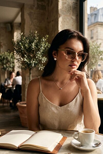 Lozzo نظارة شمسية نسائية باللون البيج كبيرة الحجم UV400 23019 C21