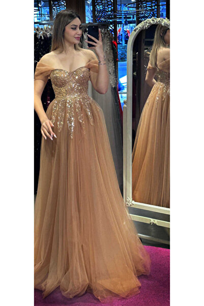 Abiyeniall Bakır Düşük Kollu Dantel Detaylı Kloş Etekli Tül Uzun Abiye Elbise...