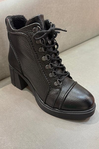 Parponi Cizme cu toc din piele naturală pentru femei Judd, negre