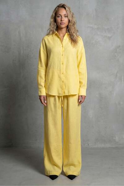 Madmext بدلة نسائية أساسية من قميص وبنطلون باللون الأصفر Mg2352