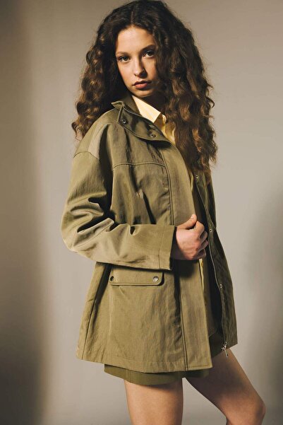 DeFacto Su Geçirmez Dik Yaka Mont G5728AX26SP