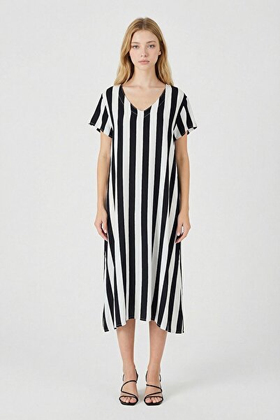 bacc Μαύρο-λευκό φόρεμα με λαιμόκοψη V και κοντό μανίκι, άνετη εφαρμογή