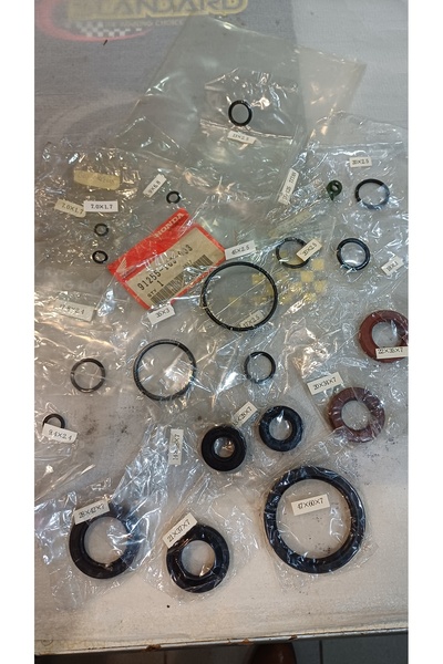 İtimat Honda TİTAN125 motor kece seti.0ring li full 21 parca 96...2002 fabrik...