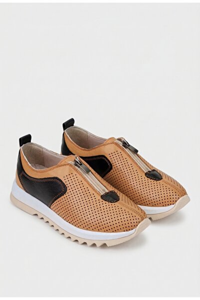Dasha Women's brown and black Leather shoes with zipper