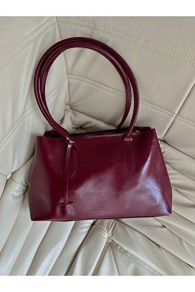 minebag Vegas Women's Shoulder Bag with Leather Accessories, Burgundy
