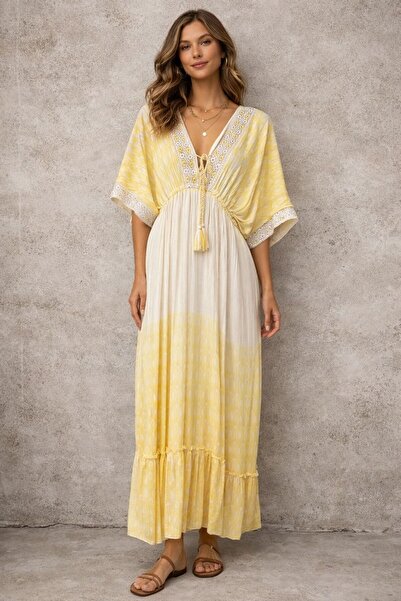 Generic Long Dress with Short Sleeves