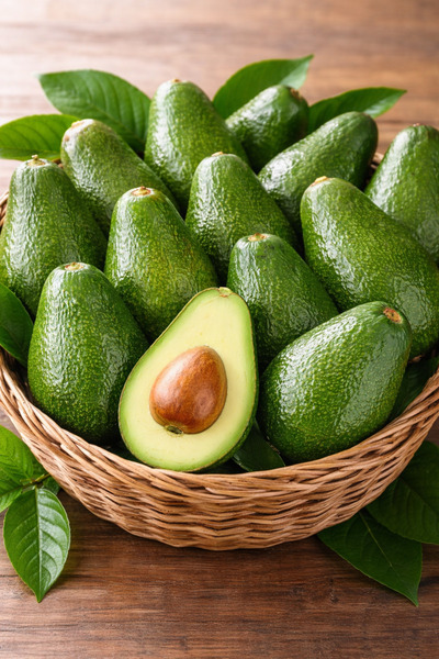 Bereket Avakado 1kg ortalama 6-8 tane