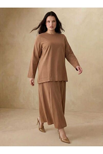 ALİA طقم مقاس كبير - رملي - F1-RS - حصري