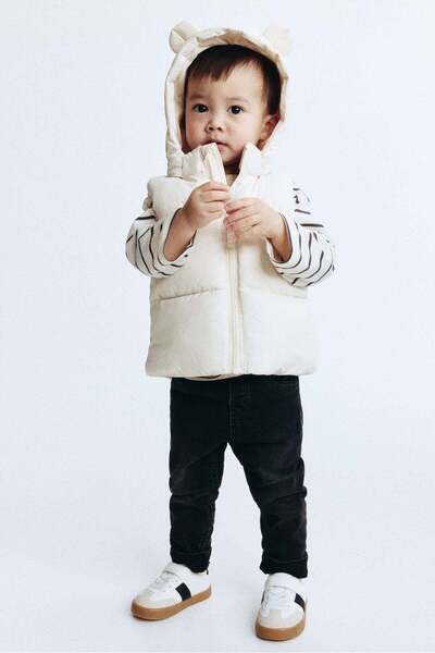 H&M Hooded puffer gilet