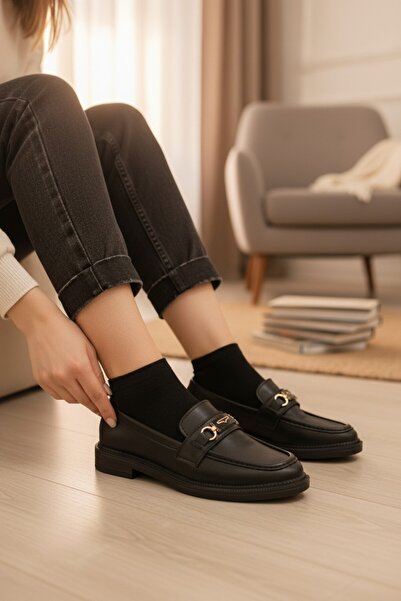 enoch Women's Gold Nal Buckle Detailed Masculine Form Classic Loafer