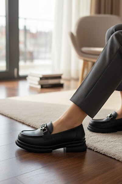 enoch حذاء نوتش نسائي ذو نعل مريح مع سلسلة فضية وإكسسوارات على شكل جسر، حذاء ...