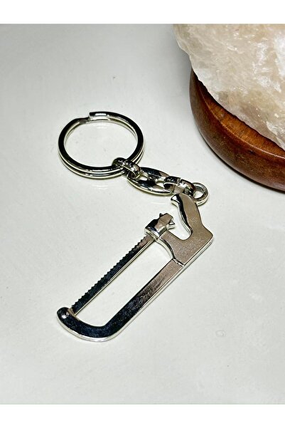 anahtarlık evreni Silver Color Metal Keychain with Miniature Iron Saw Design