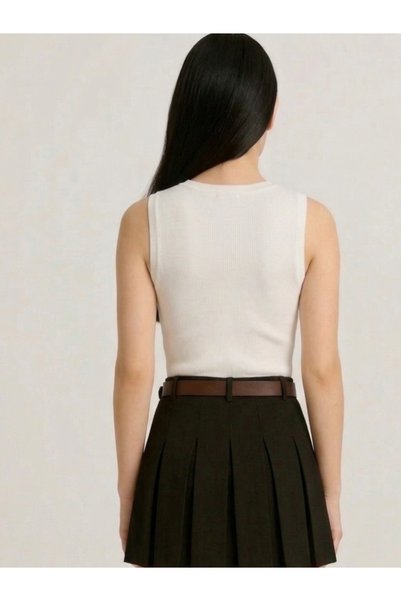 EXPECTED Tricou de damă din Lycra albă, fără mâneci, cu decolteu în V, croială subțire, din material de vară