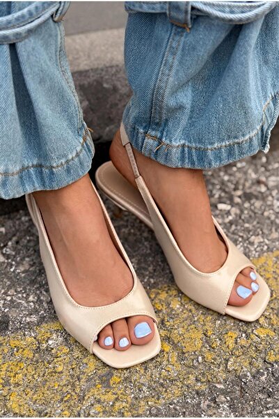 I Love Shoes Σανδάλια με τακούνι Velavo, μπεζ, με ζαρωμένη επιδερμίδα